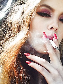 Smoking Fetish Sexy Young Babes 20
