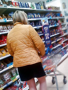 Lady Shopping Wanted Her Bad,  Skirt Padded Coat Mature