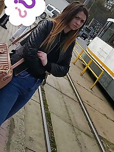 Spy Face And Ass Teens Girl Romanian