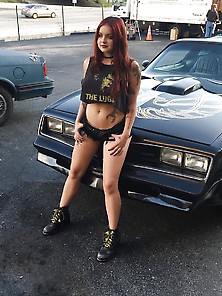Ariel Winter At Set Of Years