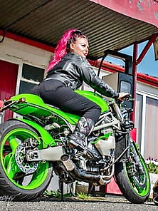 Biker Chicks (Non Nude) Mature And Young