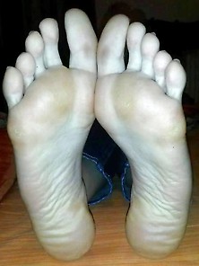 Dora's Sexy (Size 40) Feet