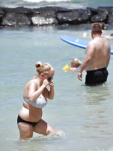 Chubby Busty Beach Mom Cleavage