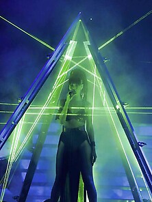 Rihanna - Performing At American Idol Grand Finale Display