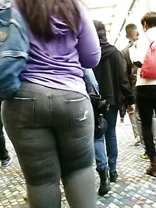 Big Asses In Tight Jeans