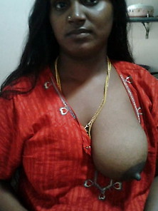 Sexy Desi Indian Girls With Big Tits