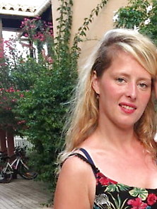 Elodie : Belgian Blonde Bitch