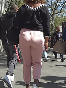 Sexy Ass Ebony Milf In Pink Jogging Pants With Vpl