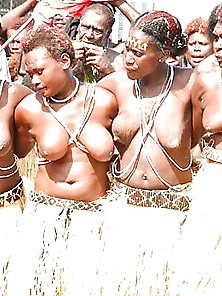 Papua New Guinea Tribal Bilas