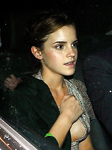 Emma Watson Upskirt!