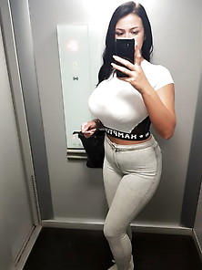 Bosnian Big Tits: Azra K.