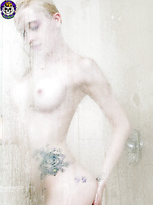 Hot Little Raver Babe In The Shower