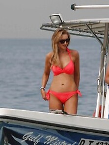 Catherine Tyldesley Looks Luxurious On A Boat
