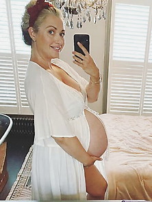 Hayley Mcqueen Pregnant
