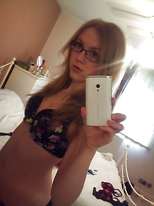 Selfie Girl #6 : Blond Slut With Glasses