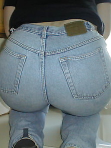Phat Ass Wife Melissa In And Out Of Jeans