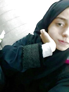 Hijab Lycienne Girl