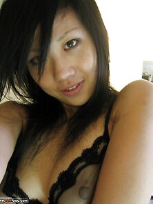Asian Amateur Girl 21