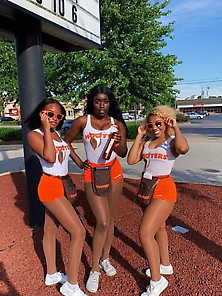 Hooters Girls Of Course Pantyhose