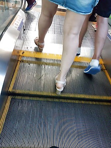 Creepshot Feet Sandals Legs Thai Thailand Asian Girl Sexy Af