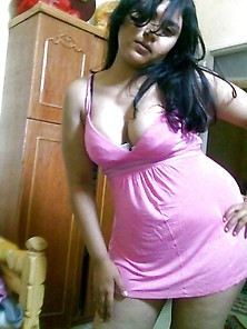 Desi Hot And Promising Cleavages(Home Clicks)