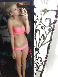 Bikini Teen Selfies 163
