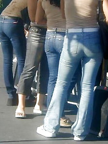 Hot Girls In Skinny Jeans I