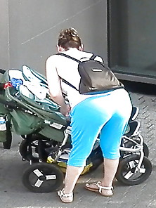 Candid Bbw Mom With Round Bums