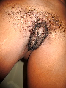 Hairy Clit Black Pussy