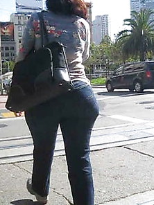 Big Plump Wide Ass In Jeans