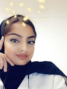 Hijab Paki Arab Blowjob Lips Sexy Tits #?3