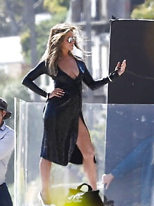 Jennifer Aniston On A Sexy Photoshoot