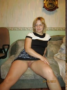Russian Amateur Sluts-Dress & Undress38