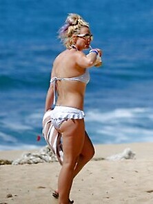 Britney Spears Bikini Photos