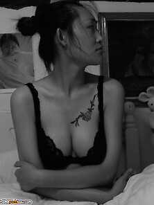 Asian Amateur Slut Nude Pics
