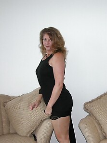 Mature High Heels Devlynn From United States