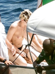 Kristen Stewart Topless On A Yacht In Italy