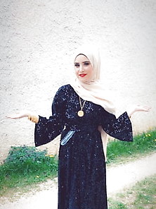Sexy Young Turkish Hijabi Modern Turbanli