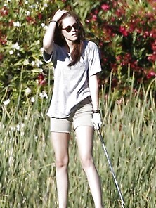 Hot Sexy Kristen Stewart Playing Golf In Malibu