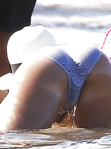 Jessica Alba - Bikini - Caribbean,  March 2015