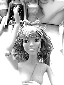 Barbie Summer's B&w