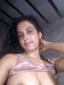 Bengali Mom 40 Y