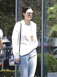 Sideboob Of Kendall Jenner
