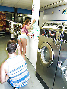Guy Takes Pictures Of Girl's Booty In Laundry Without Knowing Ho