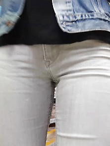 Teen Skinny Butt In Tight Jeans