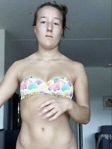 Teenage Amateur Gf Naked In Her Room 5