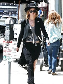 Jennifer Lawrence Looking Stylish In Dark Glasses And Hat