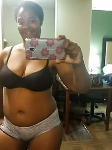 Sexy Black Mature Mom Nude Selfies