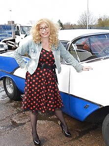 Barby Does Classic Car Fun