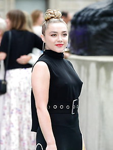 Florence Pugh And Her Pokies